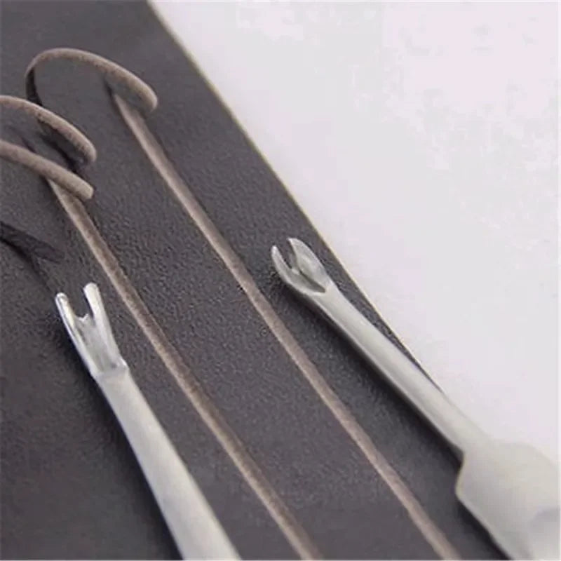 2-Piece Leather Groover & Skiving Tool Set – U & V Shape Leathercraft Tool Set Babs