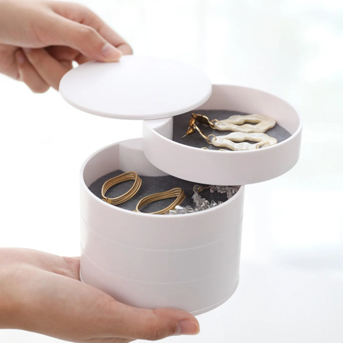 4-Layer Rotating Jewelry Storage Box – Travel Organizer with Lid Jewelry Storage Box Babs White