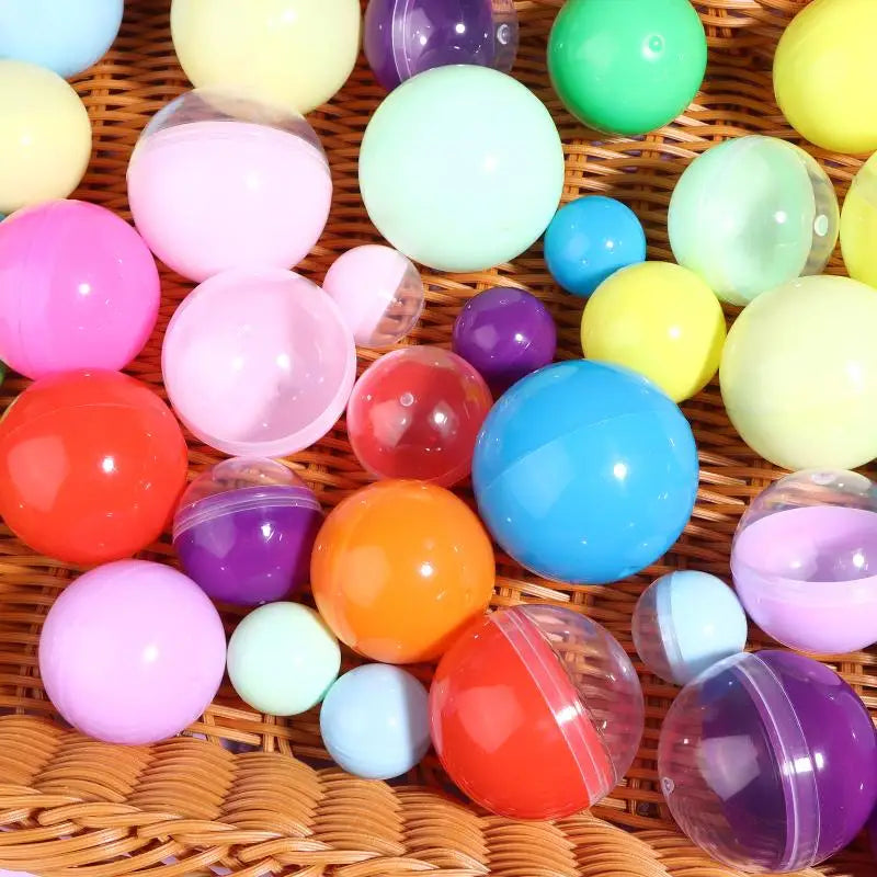 50Pcs Empty Plastic Capsule Balls 60-75MM DIY Surprise Containers Capsule Toy Containers Babs