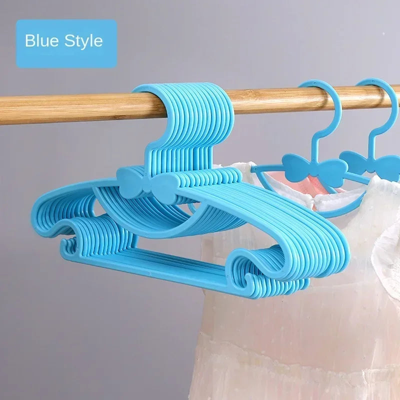 Baby & Kids Windproof Plastic Clothes Hangers – 10/30/50 Pack Clothing Hangers Babs Blue 10PCS