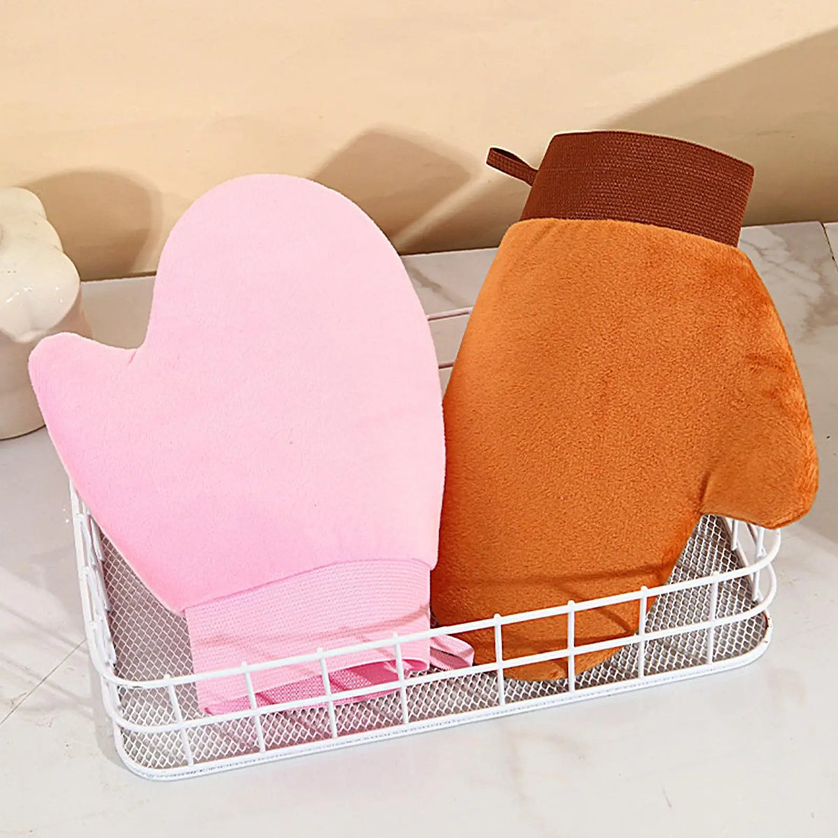 Self Tanning Mitt – Double-Sided Flocking Applicator Glove Self Tanning Mitt Babs