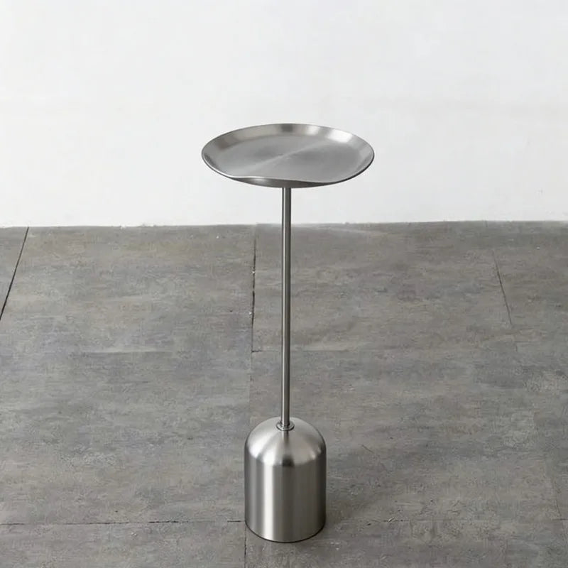 Modern Round Metal Side Table – Minimalist Silver Coffee Table Metal Side Table Babs Plate Shape