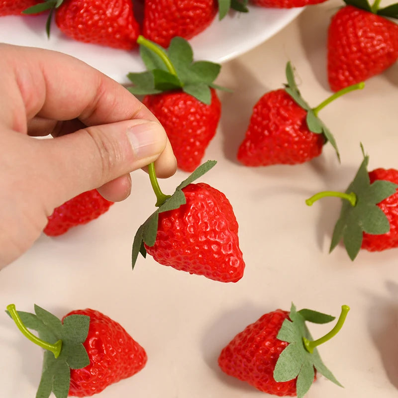 Artificial Strawberries Fake Plastic Fruit Décor – 10/20 Pcs Artificial Fruit Decor Babs