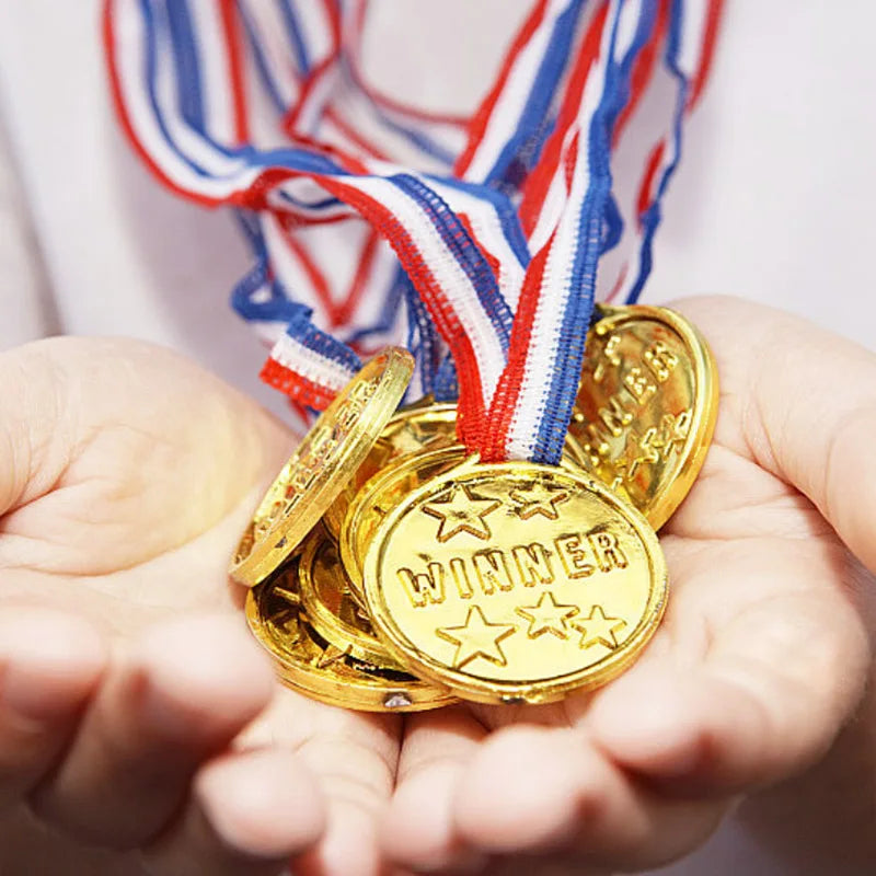 Gold Plastic Award Medals Kids Party Favors – 10/20 Pack Kids Party Medals Babs
