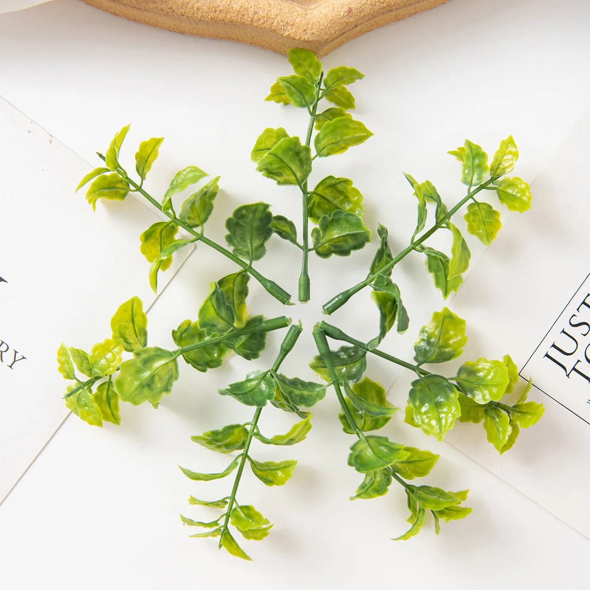 50pcs Artificial Plant Leaves for Wreaths, Wedding & Décor Artificial Leaves Babs LIGHT BLUE