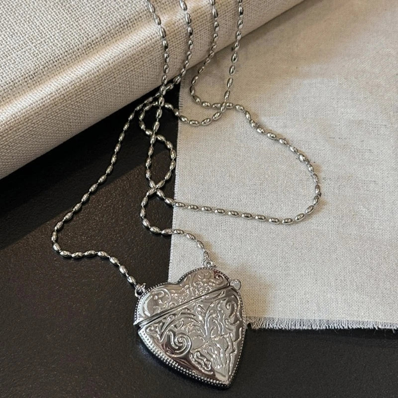 Heart Locket Necklace with Photo Frame | Women's Keepsake Locket Pendant Necklace Babs