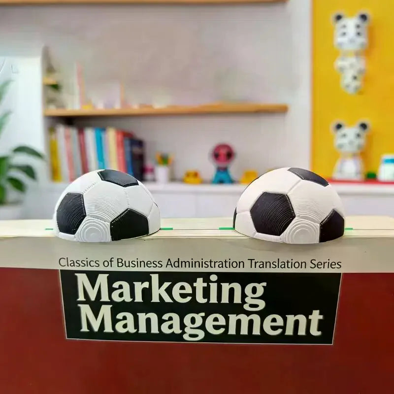 3D Football Field Bookmark – Soccer Book Clip for Fans Sports Bookmark Babs