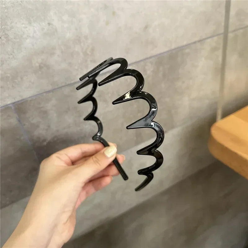 Wave Headbands for Women – Non-Slip Toothed Hair Bands Hair Headband Babs black