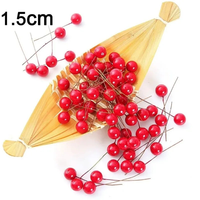 50/100Pcs Artificial Berry Christmas Ornaments – DIY Wreath Décor Christmas Ornaments Babs 1.5CM Red 50Pcs