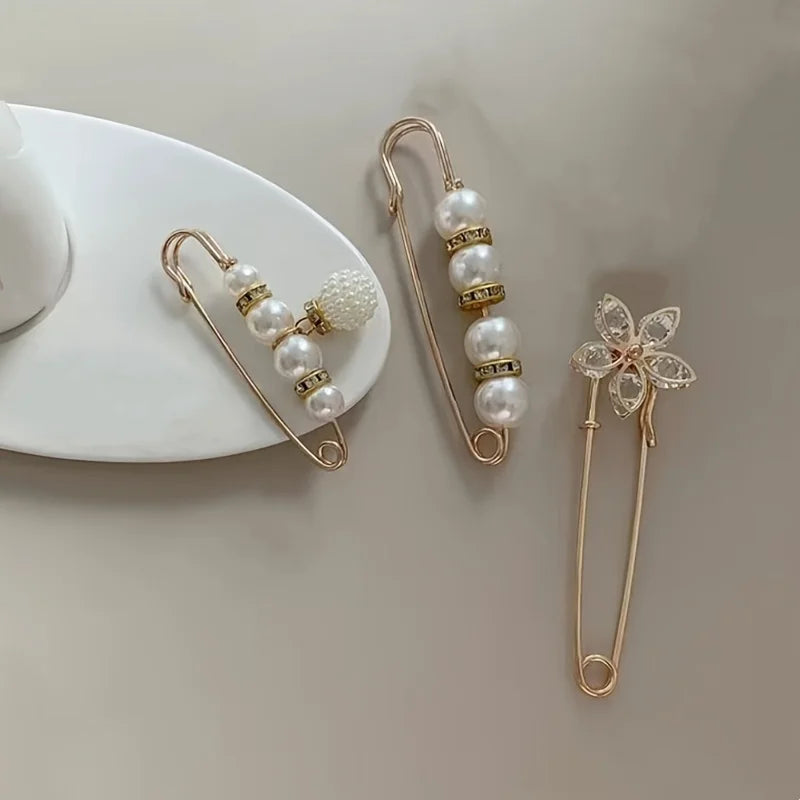Flower Brooch Pin – Waist Shrinker & Corsage Safety Pin Brooch & Safety Pin Babs