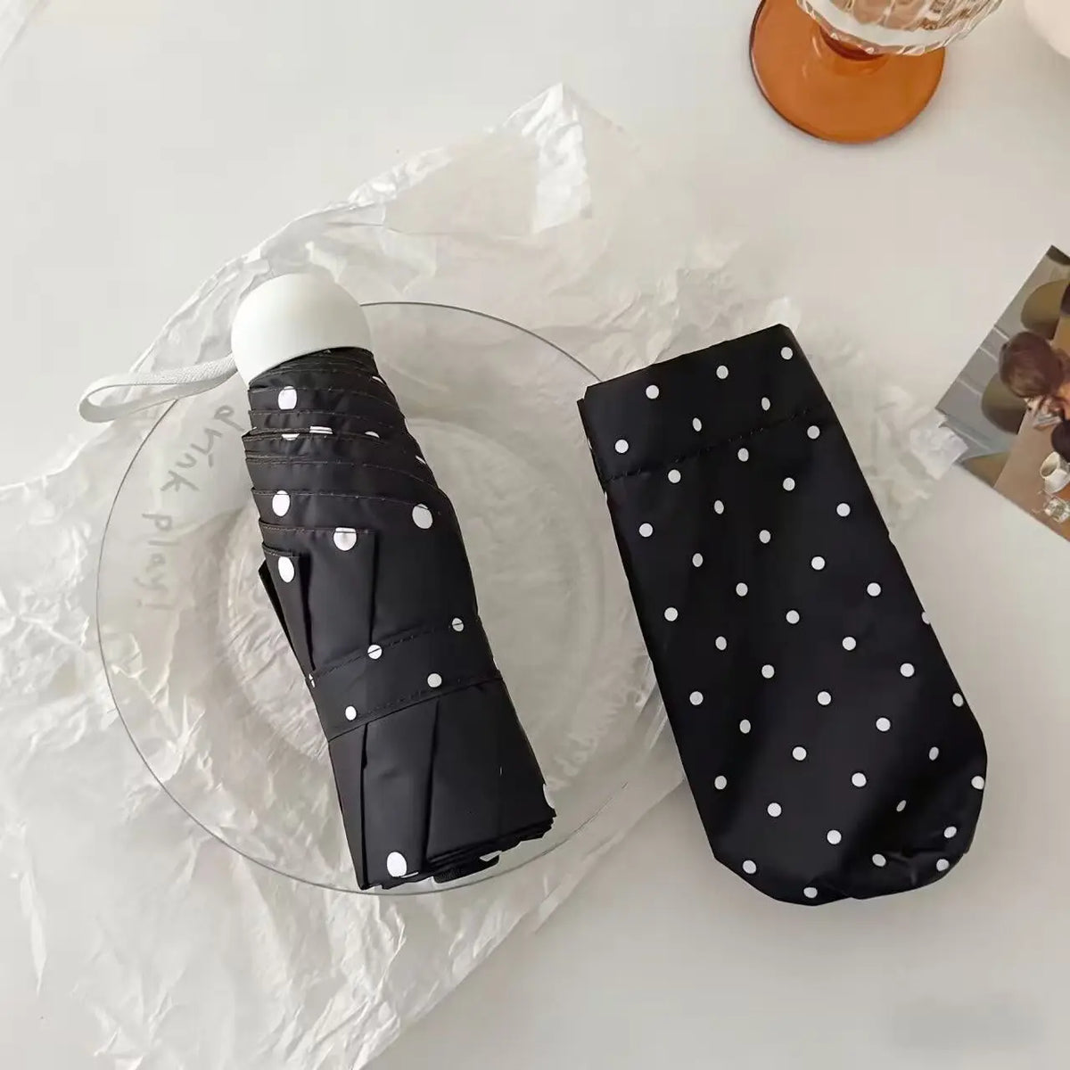 Polka Dot Folding Umbrella – UV Protection Rain & Sun Parasol Folding Umbrella Babs black 6K metal-fiber composite