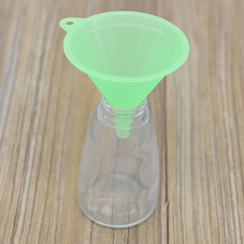 5-Piece Colorful Multi-Size Kitchen Funnel Set – Oil & Juice Kitchen Funnel Set Babs