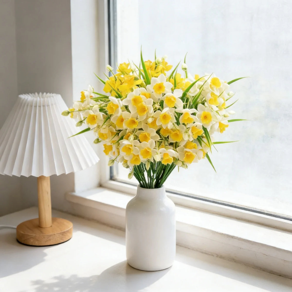 Faux Daffodil Narcissus Bouquet – White & Yellow Artificial Flowers Artificial Flower Bouquet Babs
