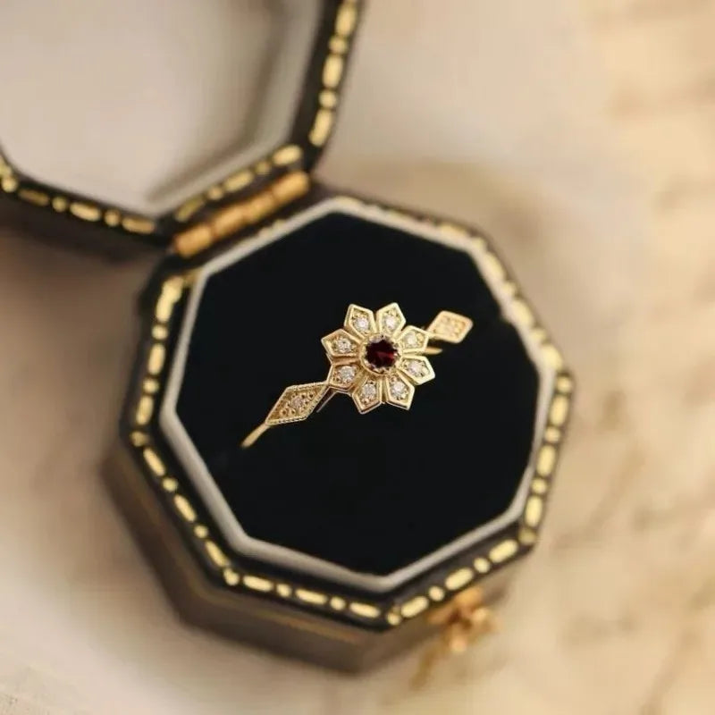 Snowflake Sunflower Zircon Ring – Women's Fashion Jewelry Fashion Ring Babs