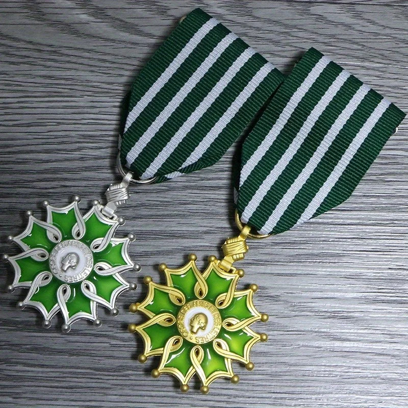 French Legion of Arts & Letters Medal Badge – Knight & Officer Decorative Medal Badge Babs
