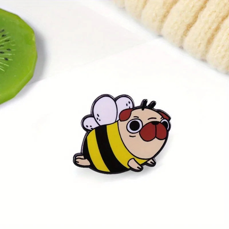 Pug Bee Mashup Brooch Pin – Fun Backpack Badge Decoration Brooch Pin Badge Babs