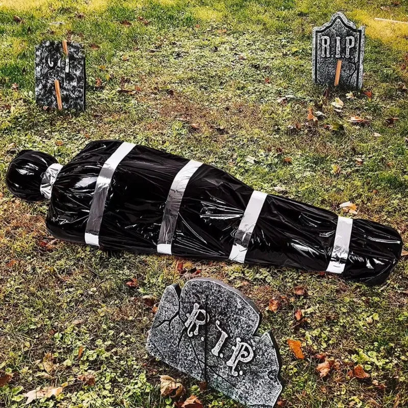 Halloween Body Bag Corpse Prop – Haunted House Graveyard Decor Halloween Prop Babs