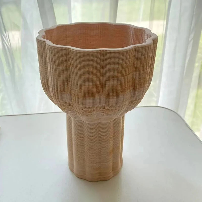 Nordic Ceramic Vase – Elegant Modern Tabletop Flower Décor Decorative Ceramic Vase Babs