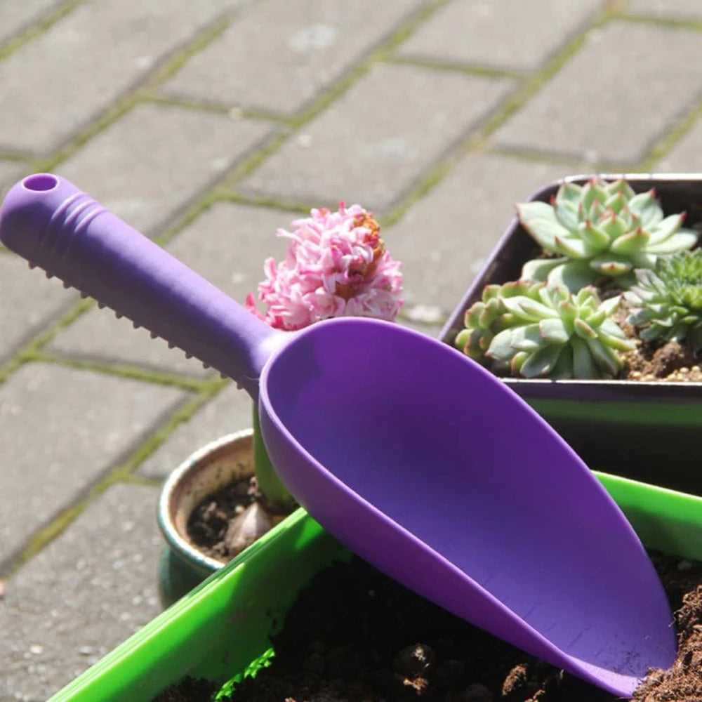 Plastic Garden Hand Trowel – Planting, Digging & Scoop Garden Hand Trowel Babs