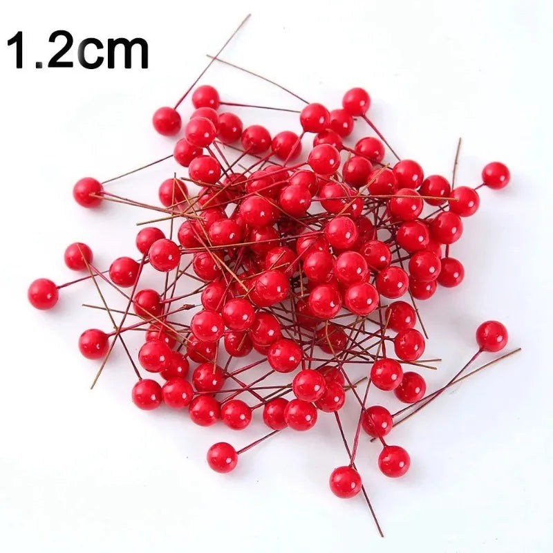 50/100Pcs Artificial Berry Christmas Ornaments – DIY Wreath Décor Christmas Ornaments Babs 1.2CM Red 50Pcs