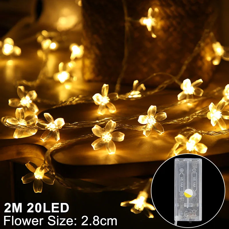 Snowflake LED Christmas Garland Light – USB & Battery Powered LED Christmas Garland Babs 2m warm white cherry