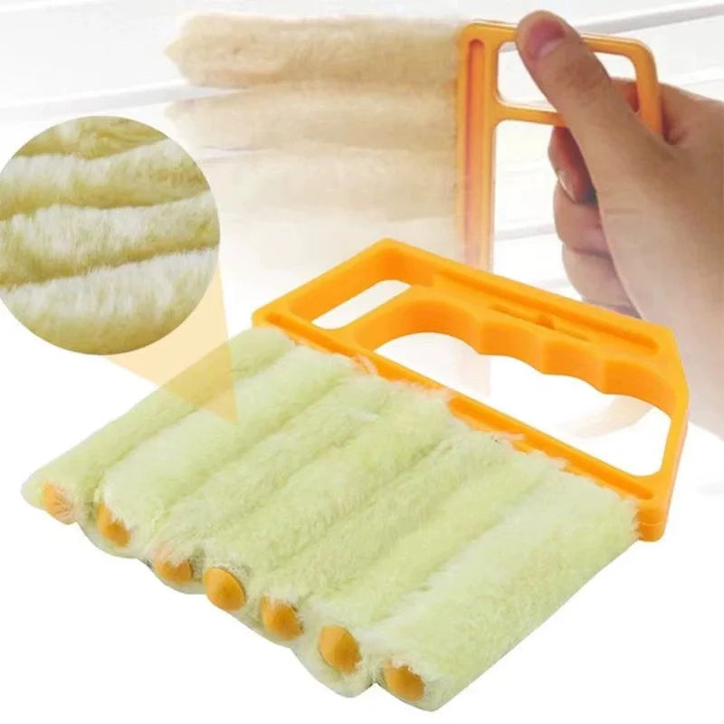 Multi-Functional Blind & Fan Gap Cleaning Brush Tool Blind Cleaning Brush Babs