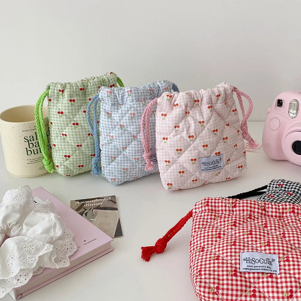Quilted Drawstring Makeup Bag – Cute Travel Toiletry Pouch Drawstring Makeup Bag Babs