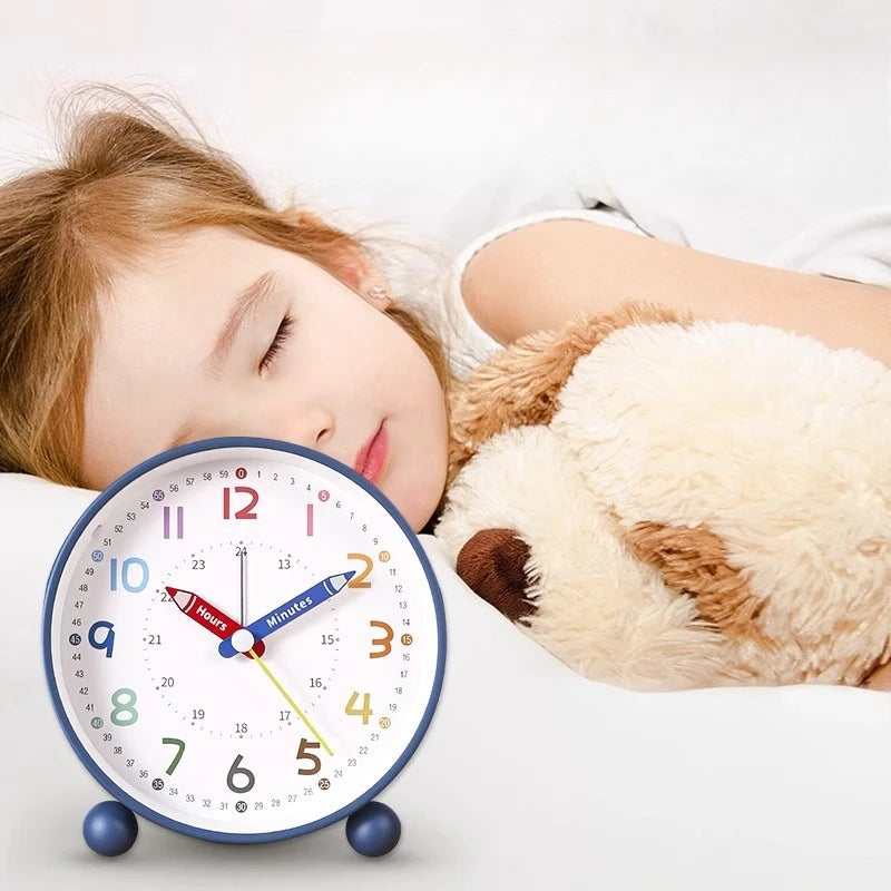 Digital Alarm Clock with Night Light & Radio – Metal Desk Clock Alarm Clock Babs