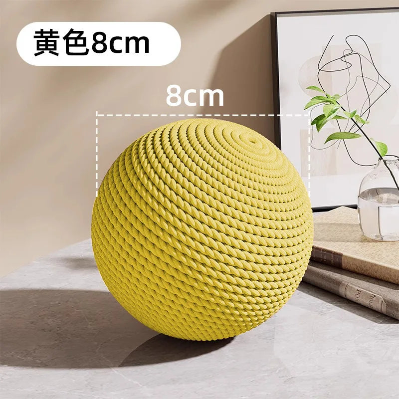Sisal Cat Scratching Ball Toy – Interactive Sound Ball for Cats Cat Scratching Toy Babs Yellow8CM