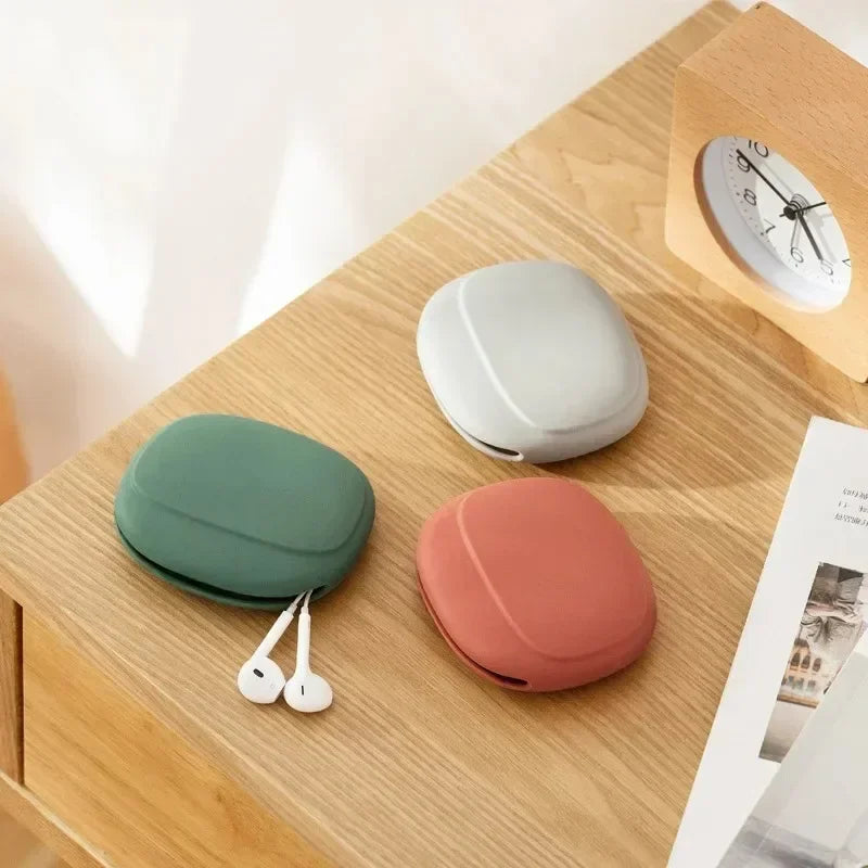 Silicone Earphone & Cable Organizer Pouch | Minimalist Coin Purse Silicone Organizer Pouch Babs
