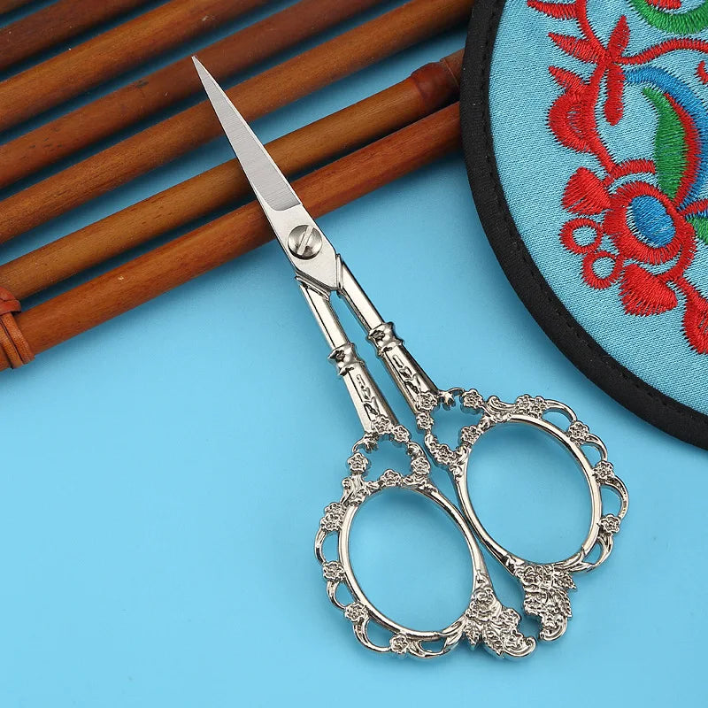 Retro Cuticle Scissors – Stainless Steel Nail Grooming Tool Cuticle Scissors Babs 1