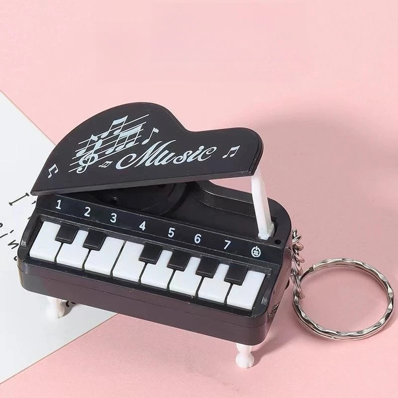 Mini Piano Keychain Music Toy – Fun Colorful Bag Pendant Gift Mini Music Toy Babs black