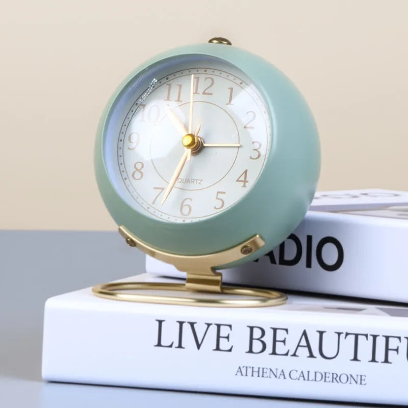 Luxury Silent Minimalist Alarm Clock – Retro Metal Bedside Clock Alarm Clock Babs