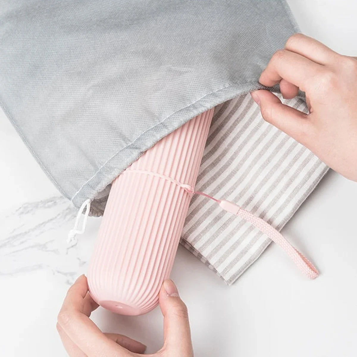 Travel Toothbrush & Toothpaste Holder Case – Portable Storage Box Toothbrush Travel Case Babs
