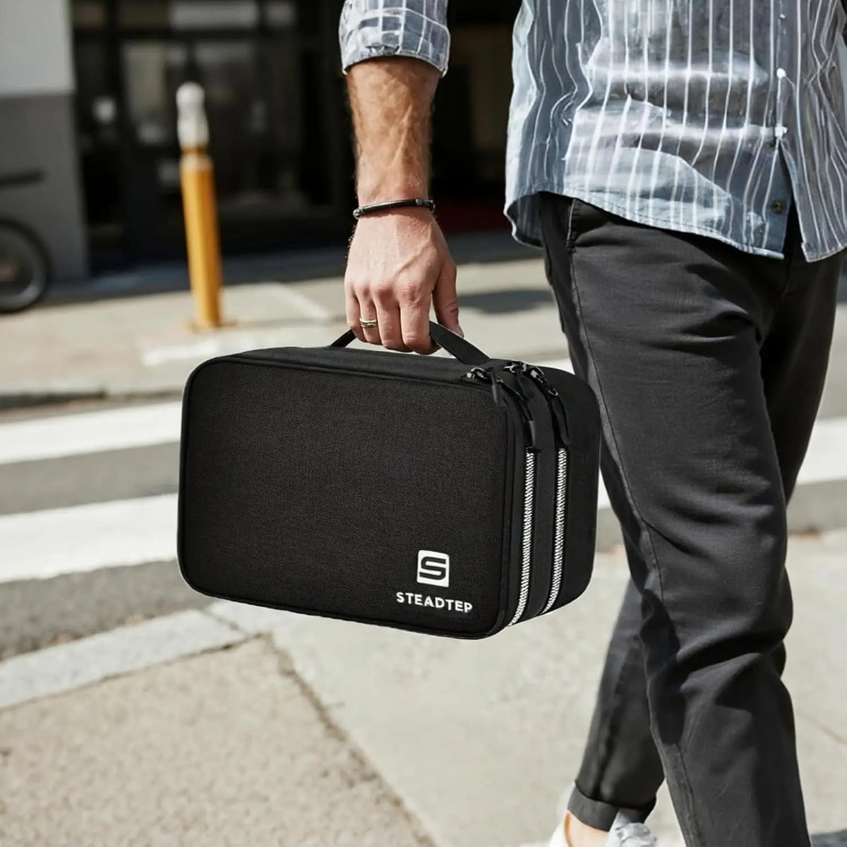 Barber Clipper Organizer Bag – Double Layer Case for Salon & Travel Barber Organizer Bag Babs