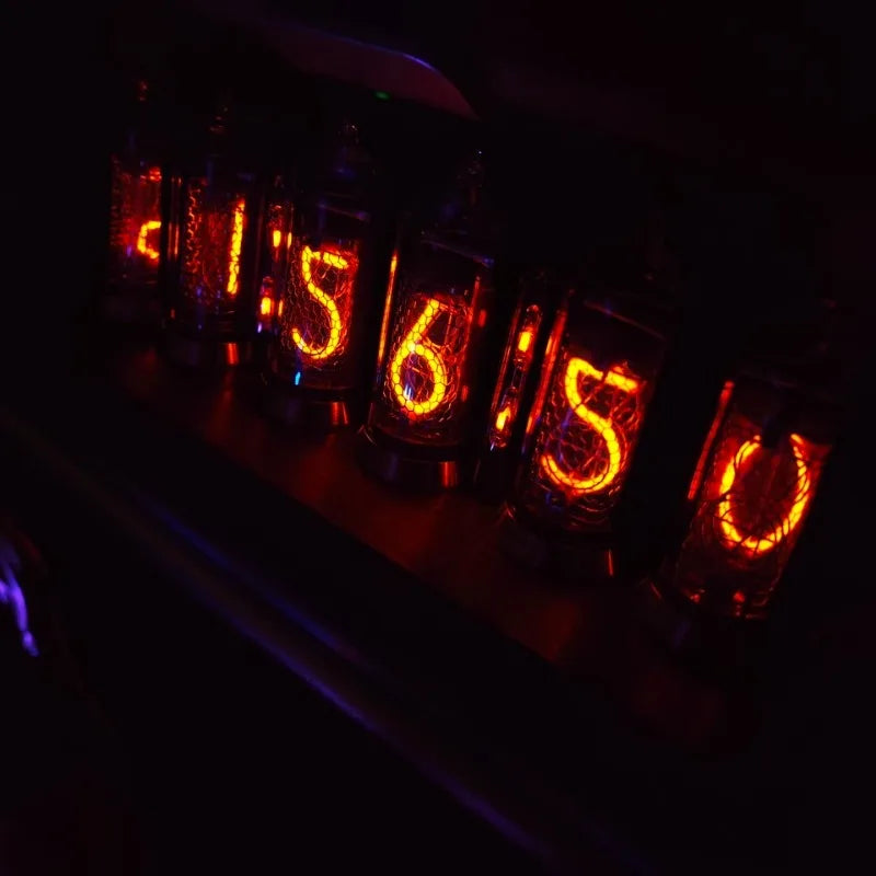 IN14 Nixie Tube Desk Clock – Retro Wood & Bluetooth | Oeny Nixie Tube Desk Clock Babs