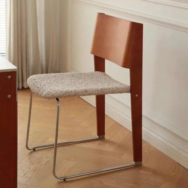 Nordic Solid Wood Dining Chair – Modern Minimalist Luxury Dining Chair Babs