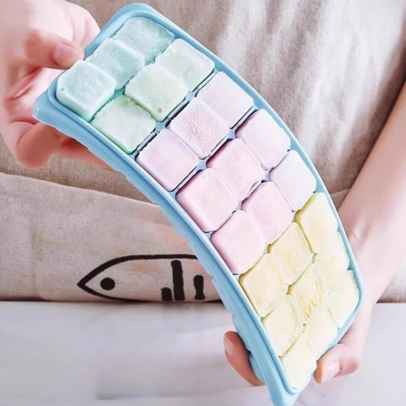 Silicone Ice Cube Tray with Lid – Flexible Easy-Release Mold Ice Cube Tray Babs