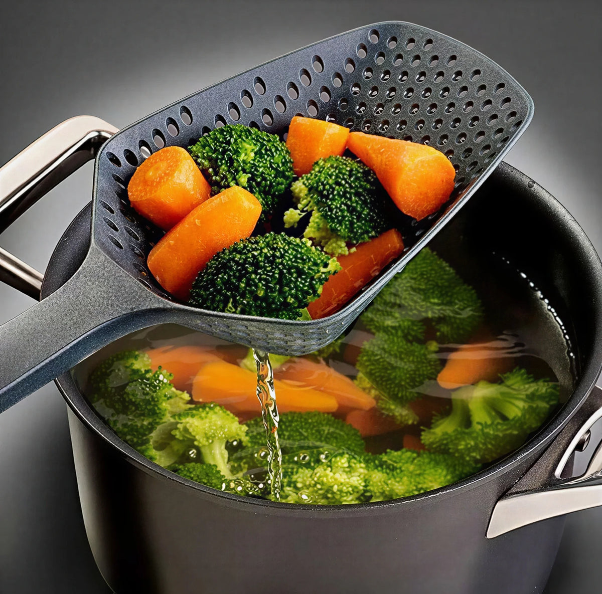 Large Kitchen Skimmer Strainer Spoon – Heat-Resistant Colander Kitchen Strainer Spoon Babs