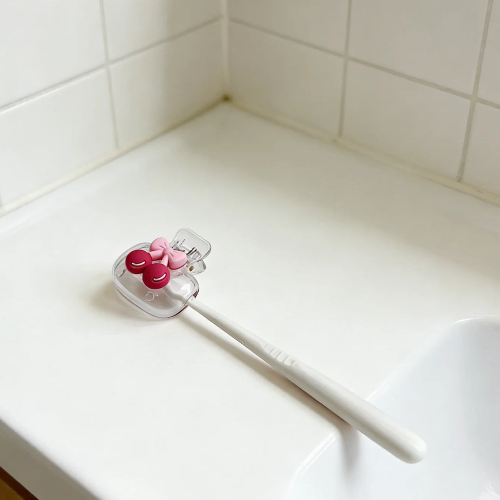 Cherry Design Toothbrush Holder – Ventilation & Protection Toothbrush Holder Babs 1Pc White