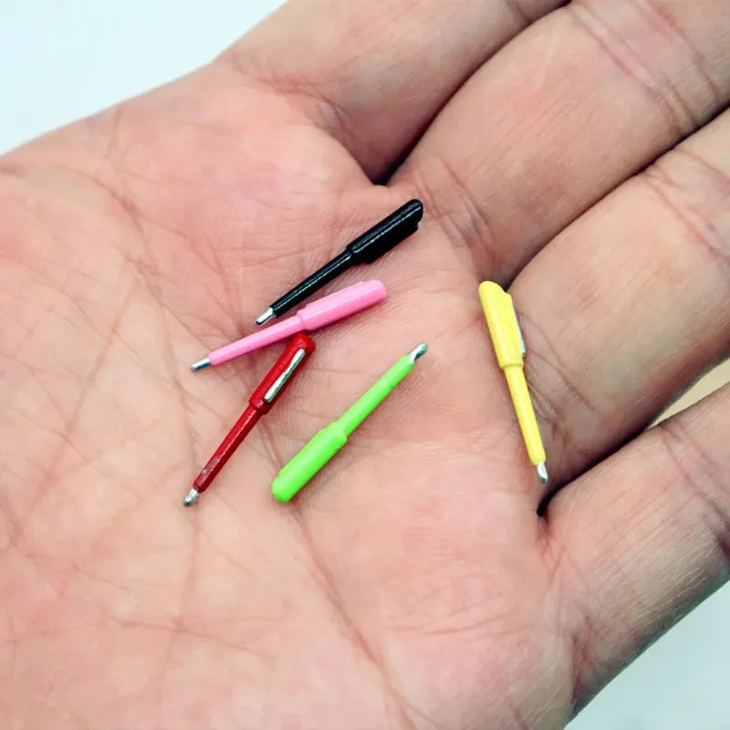 Dollhouse Mini Metal Ballpoint Pen 1/12 Scale Doll Accessory Doll Accessory Babs