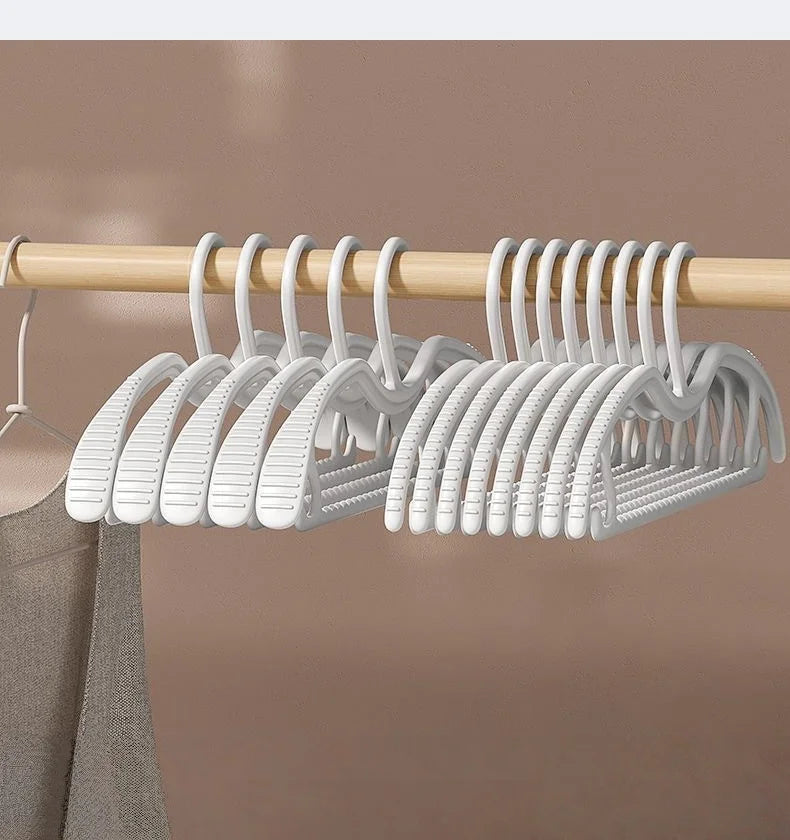 10-Pack Wide Shoulder Non-Slip Clothes Hangers | Space Saving Clothes Hangers Babs