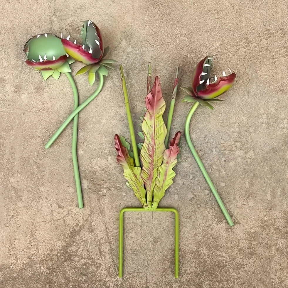 Metal Venus Flytrap Garden Stake – Carnivorous Plant Yard Art Metal Garden Stake Babs