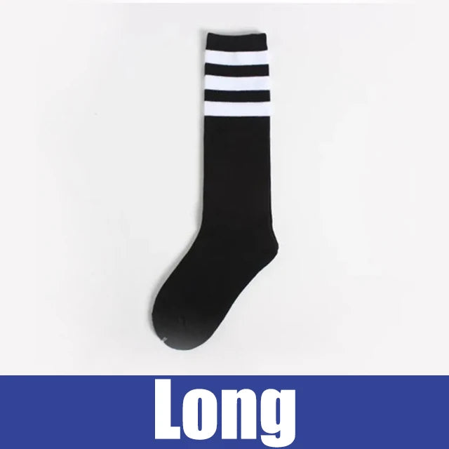 Three Stripes Cotton Crew Socks – Retro Hip Hop Skate Style Cotton Crew Socks Babs long 2 One Size