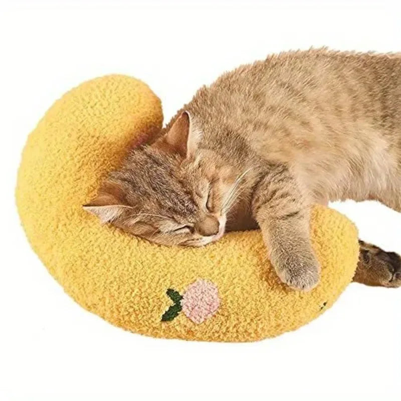 Cat Moon Shaped Plush Pet Pillow – Soft Sleeping Mat for Cats Pet Sleeping Pillow Babs