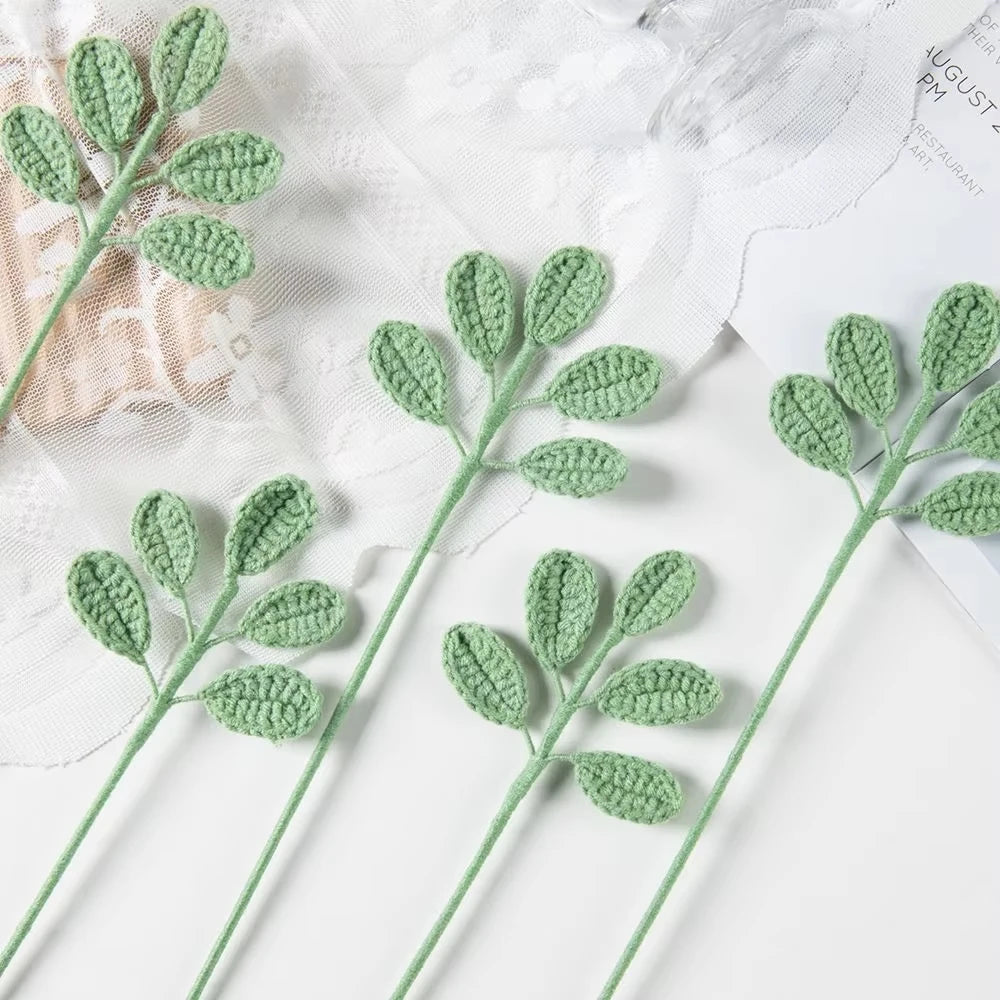 Handmade Crochet Rose Bouquet – Artificial Flowers Gift Artificial Flower Bouquet Babs green 10 pcs
