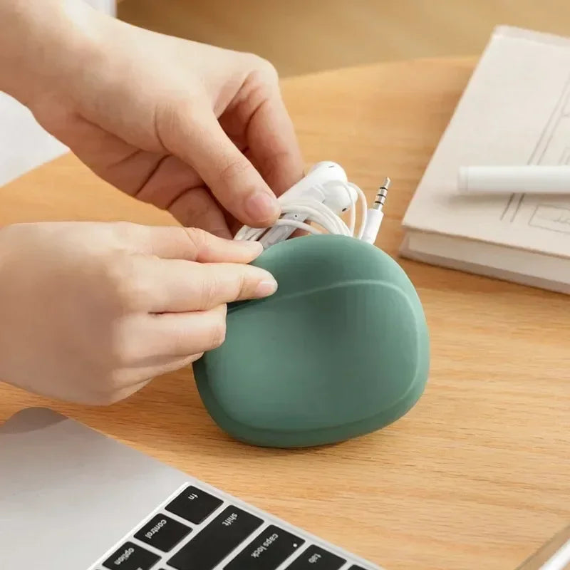 Silicone Earphone & Cable Organizer Pouch | Minimalist Coin Purse Silicone Organizer Pouch Babs
