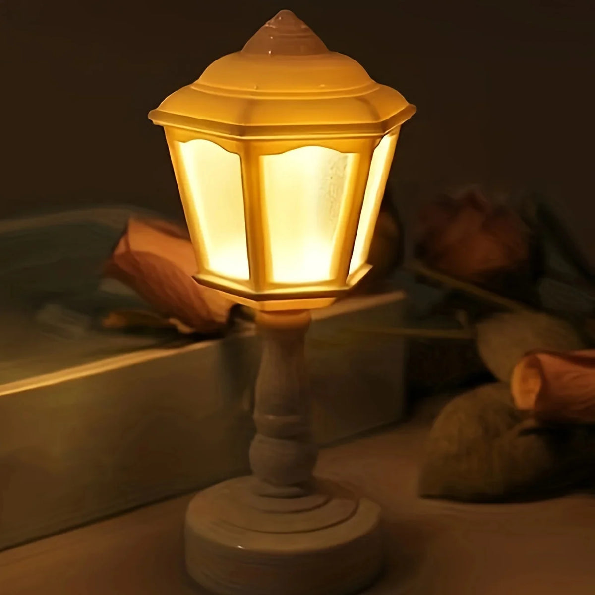 Geometric Flower Bud LED Touch Table Lamp | Night Light LED Table Lamp Babs