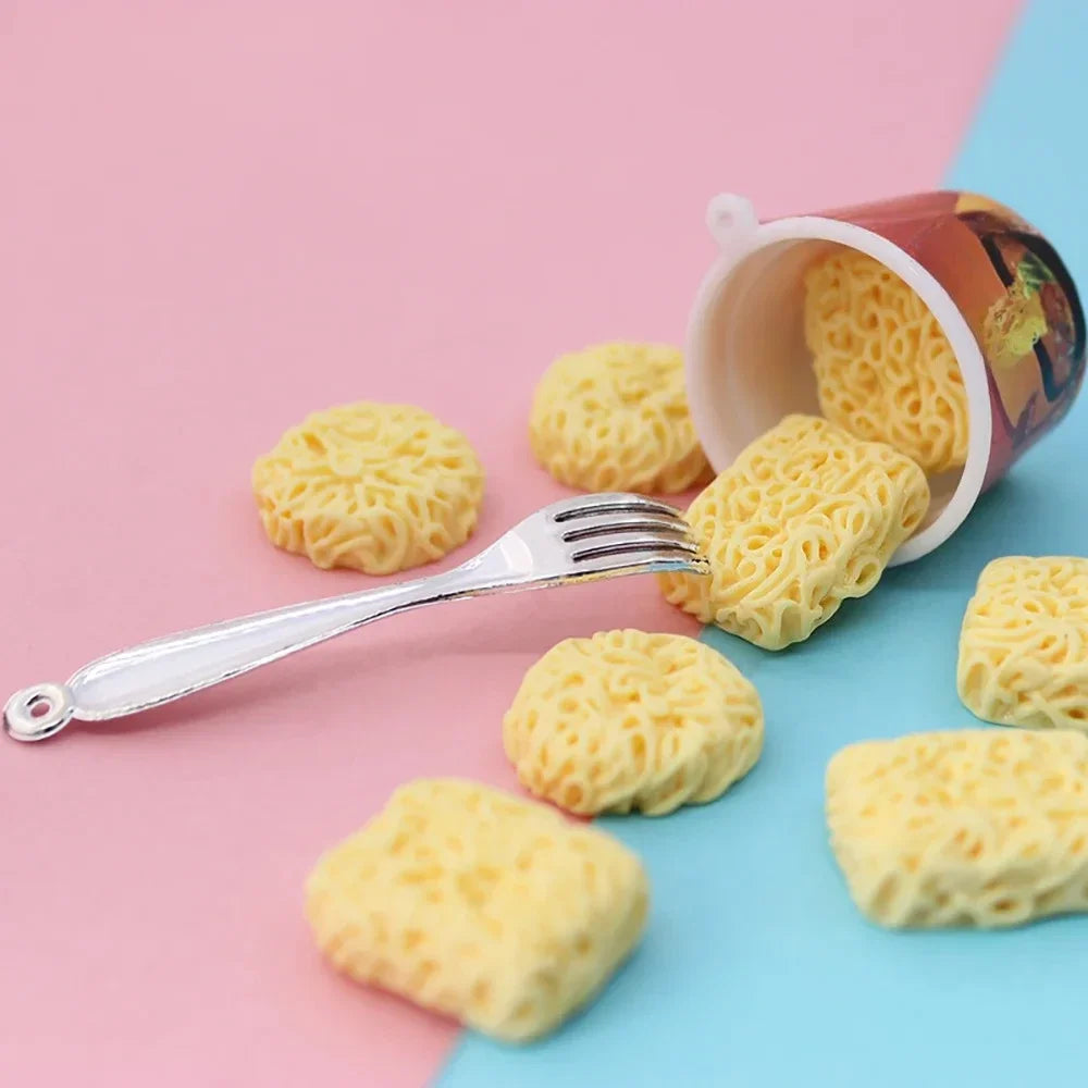 10pcs Miniature Ramen Noodle Models – Realistic Kitchen Decor Miniature Food Toys Babs