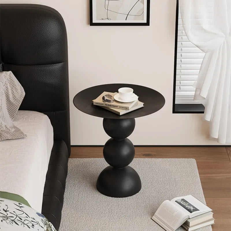 Retro Round Side Table – Minimalist Metal Coffee & Bedside Table Round Side Table Babs